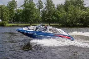 Crownline 190 / синий Crownline 190 / синий